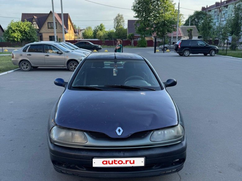 Renault laguna i