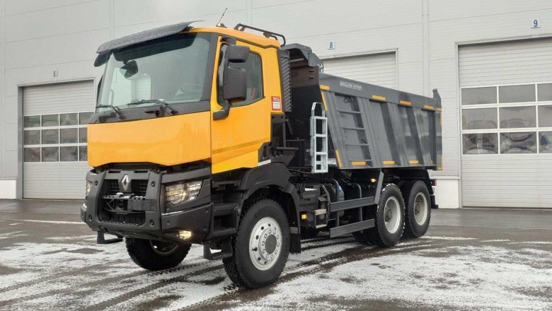 Renault Kerax 8x4