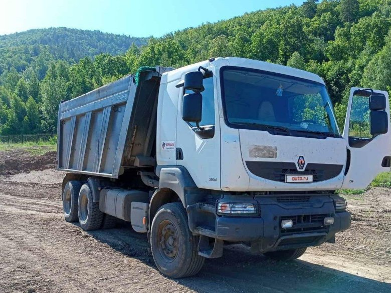 Внутри автомобиля