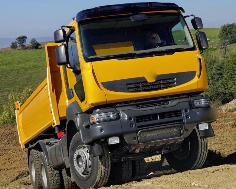 Самосвал Renault Kerax