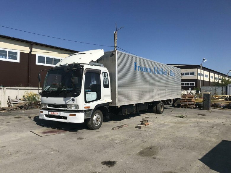 Isuzu forward 1996