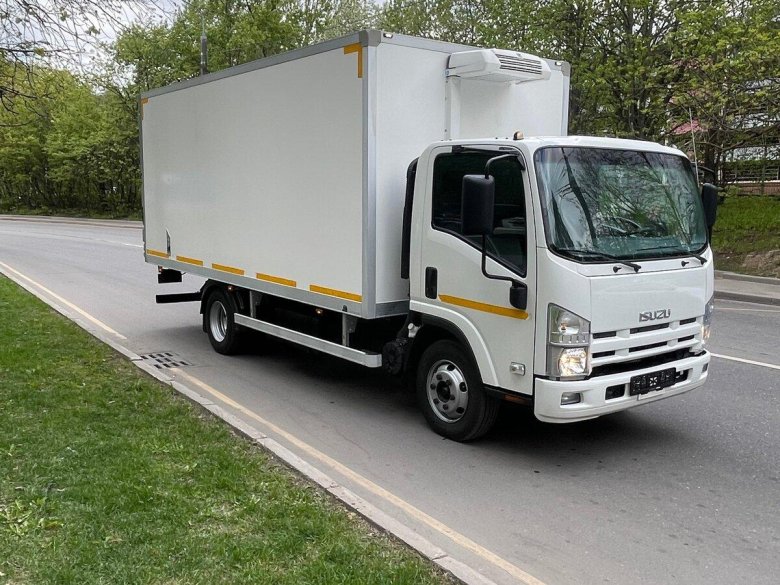 Автомобиль