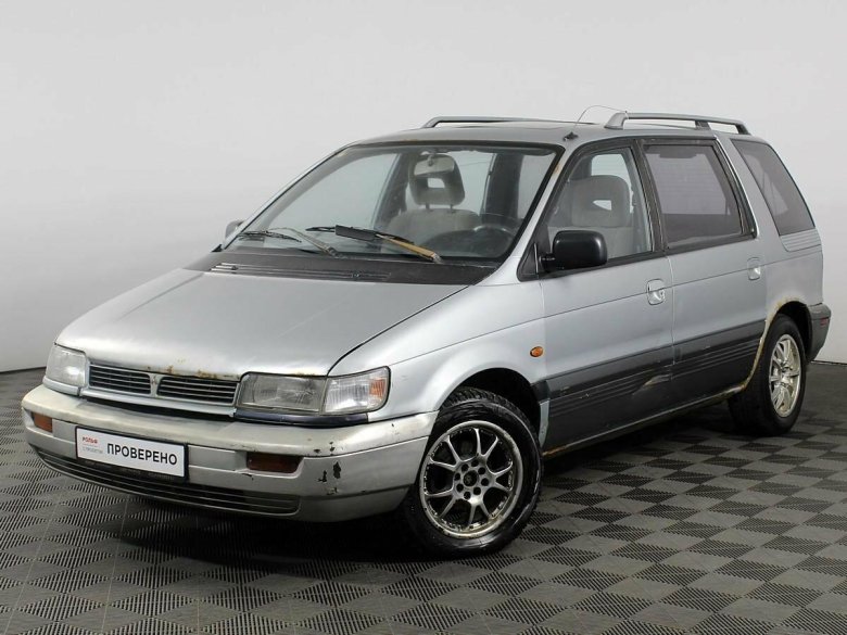 Mitsubishi Space Wagon II