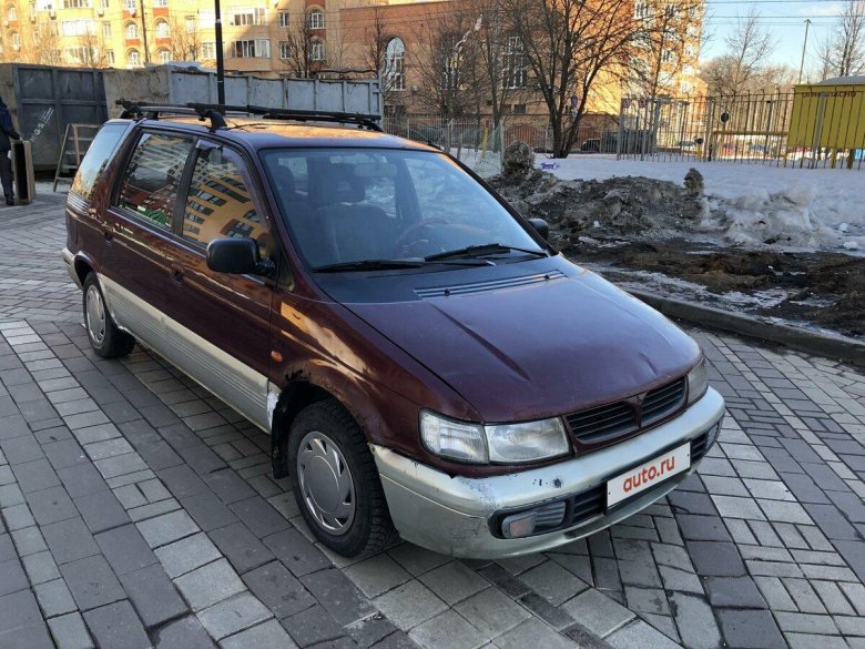 Mitsubishi space wagon ii