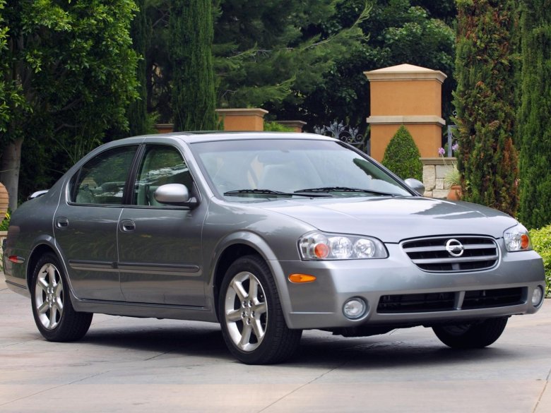 Nissan maxima a33 2000