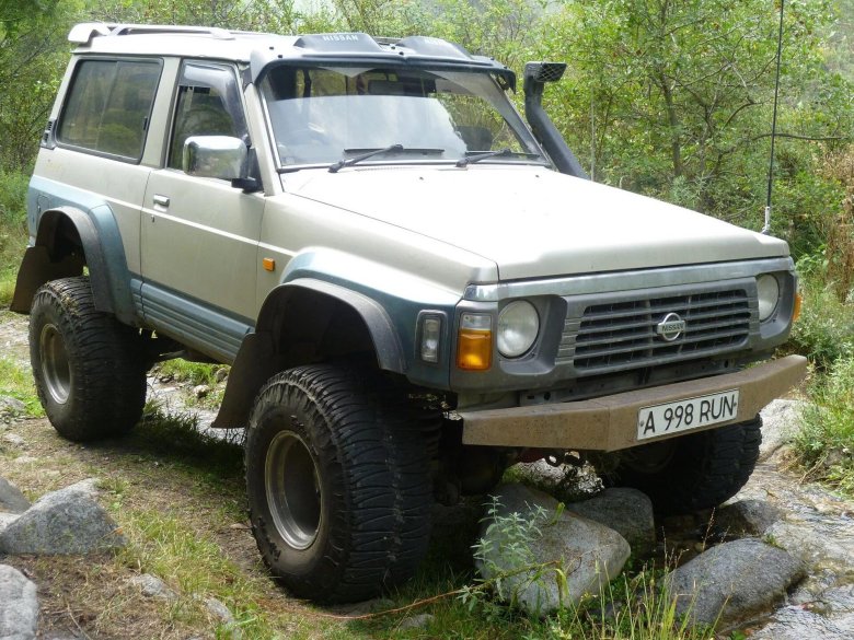 Nissan Safari y60