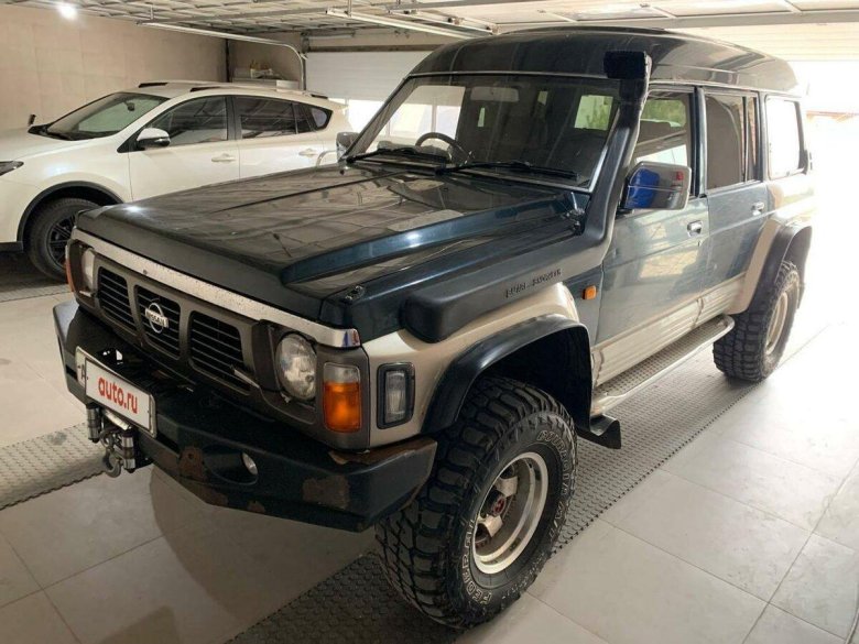 Nissan patrol iv (y60)