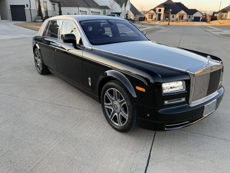 Rolls-royce phantom vii