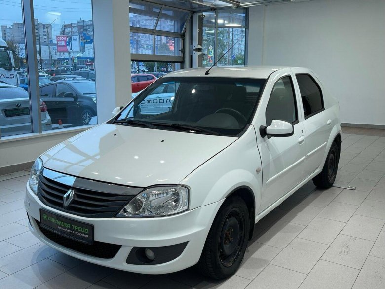 Renault logan i рестайлинг