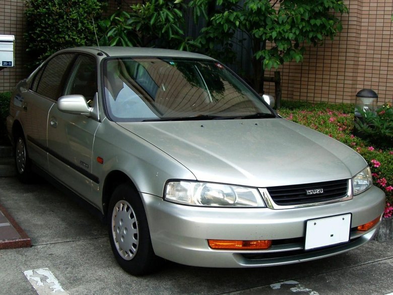 Isuzu Gemini 2000