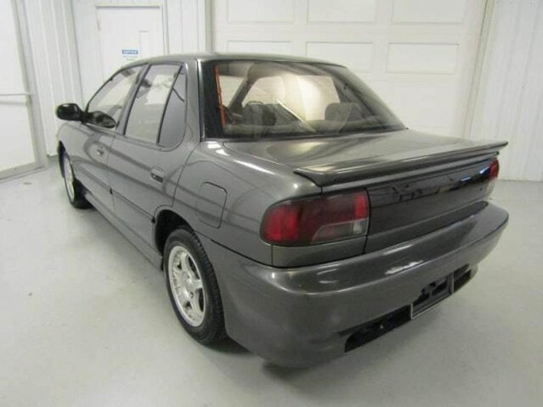 Isuzu Gemini 1990 купе