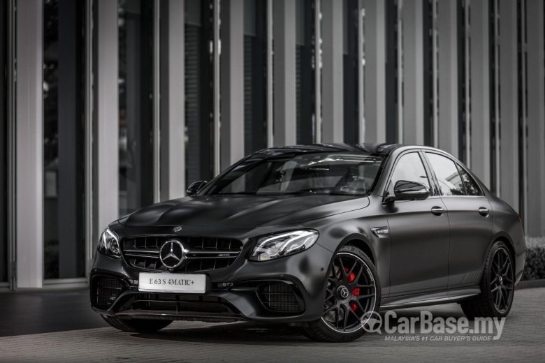 Mercedes Benz e63s AMG