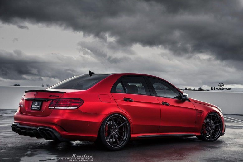 Мерседес е63 АМГ