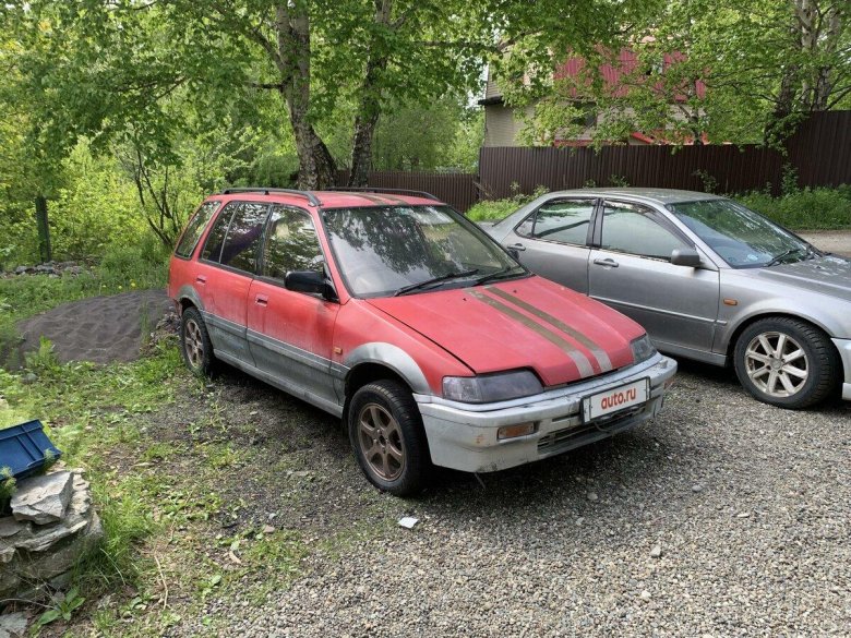 Toyota corolla viii (e110)