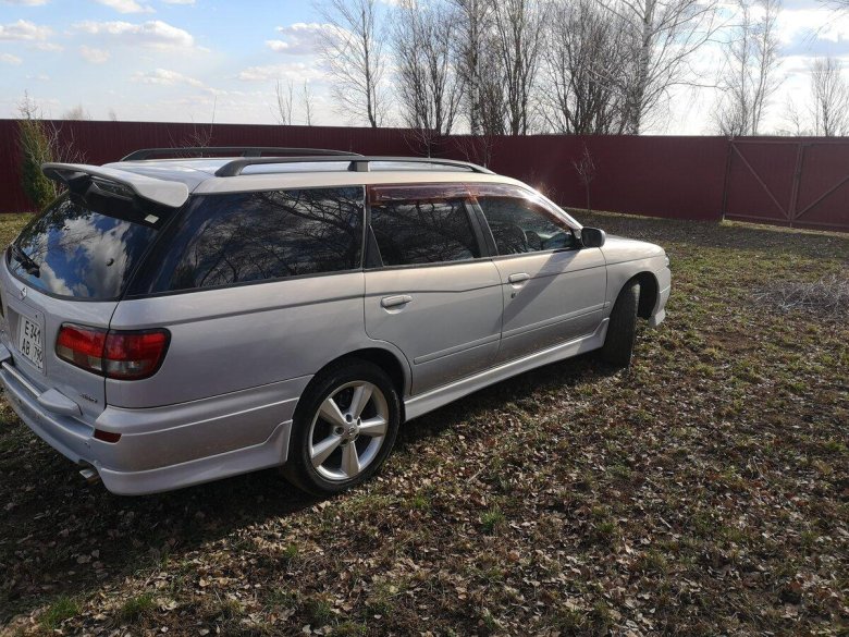 Ниссан авенир 2001