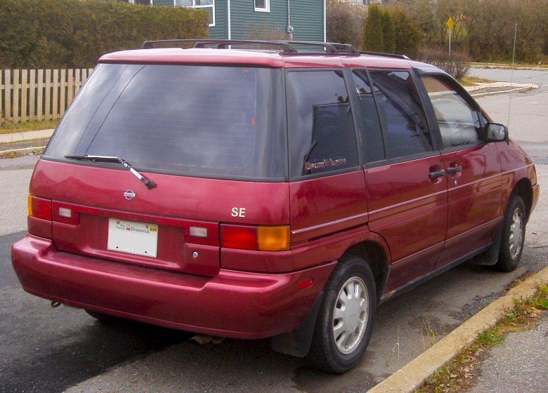 Nissan Minivan 1990