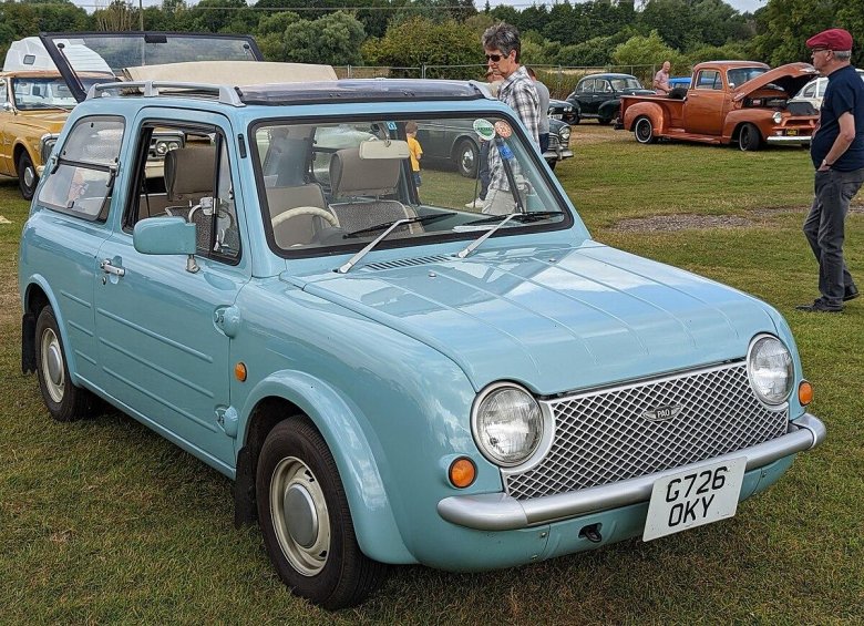 Nissan Pao 1990