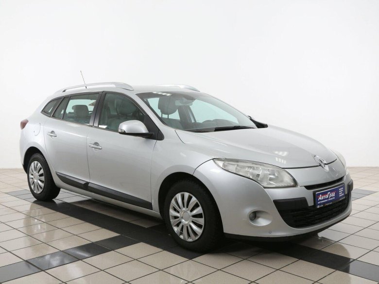 Рено Меган универсал 2010