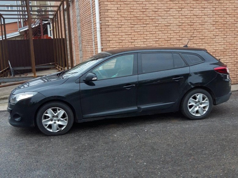 Рено мега универсал 2011