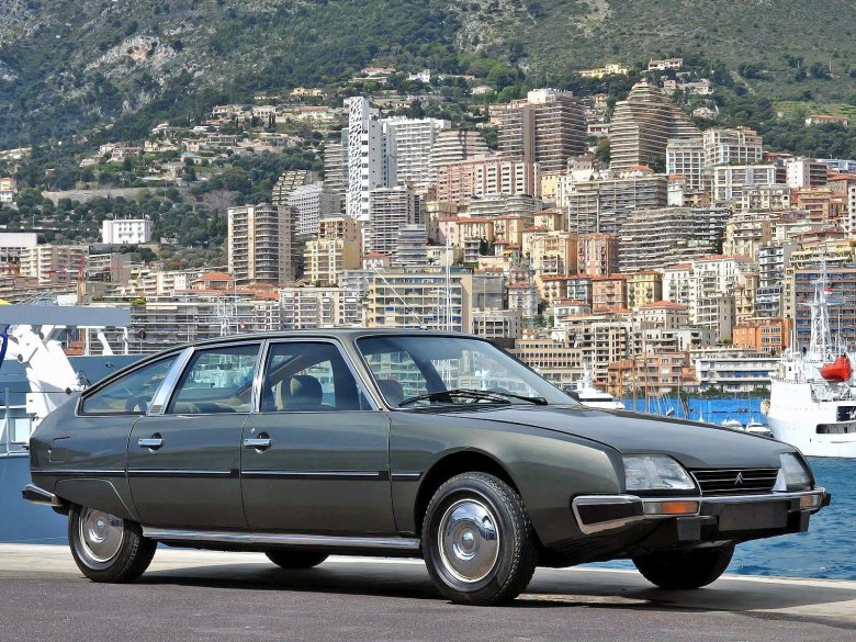 Rolls-royce phantom vii