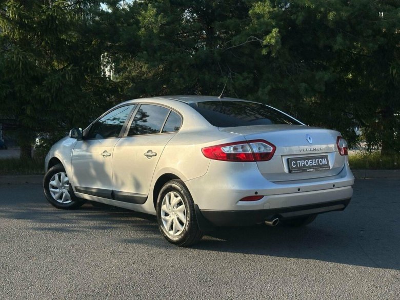 Renault fluence i рестайлинг