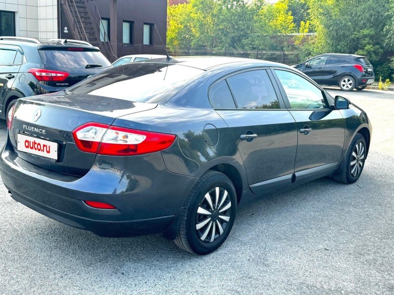 Renault fluence i рестайлинг