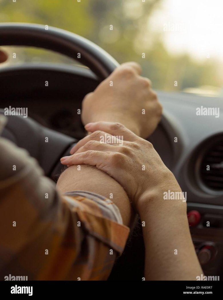 Рука в руке