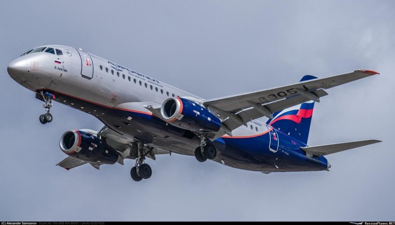 Су Суперджет 100