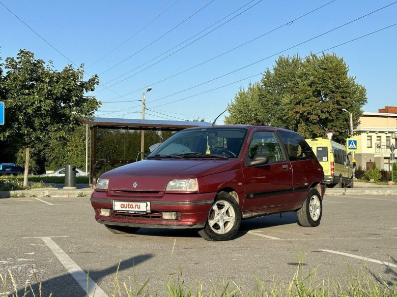 Mitsubishi space wagon iii