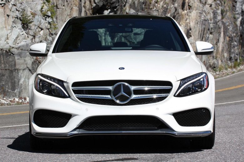 Мерседес Бенц c класс