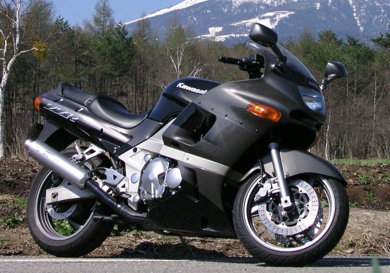 Kawasaki ZZR 400 2