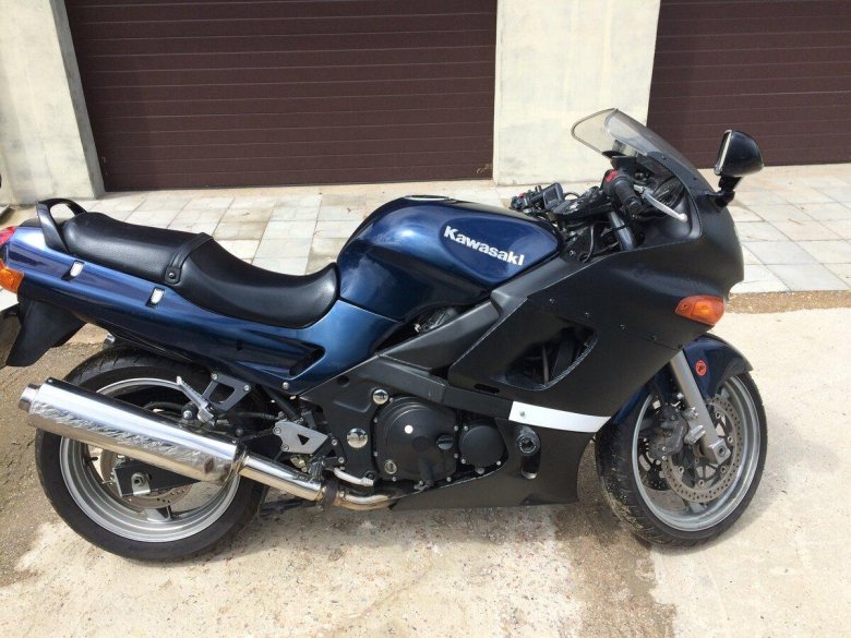 Кавасаки ззр 400