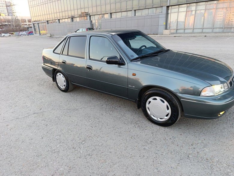 Автомобиля daewoo nexia