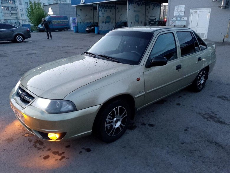 Daewoo nexia 12 год
