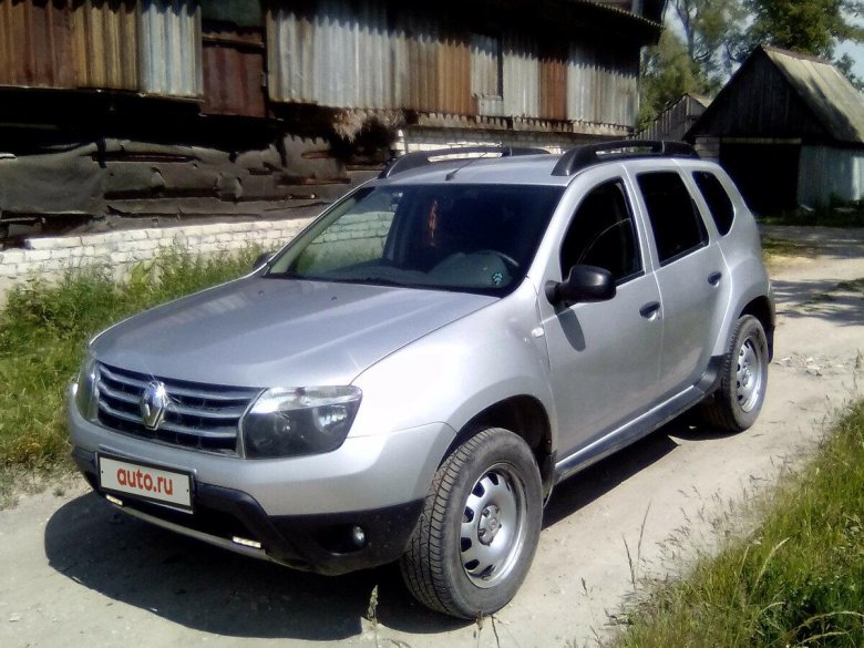 Renault Duster серебристый