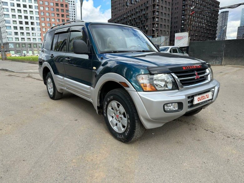 Mitsubishi pajero iii 2000