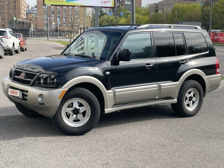 Mitsubishi pajero iii 2000