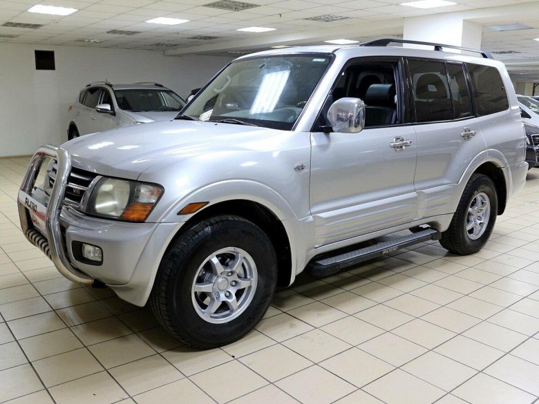 Монтеро 2001 год