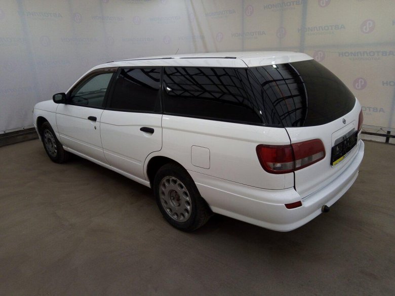 Ниссан эксперт 1999