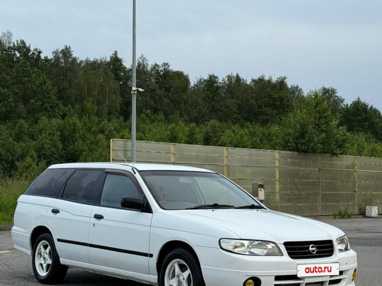 Ниссан эксперт 1999