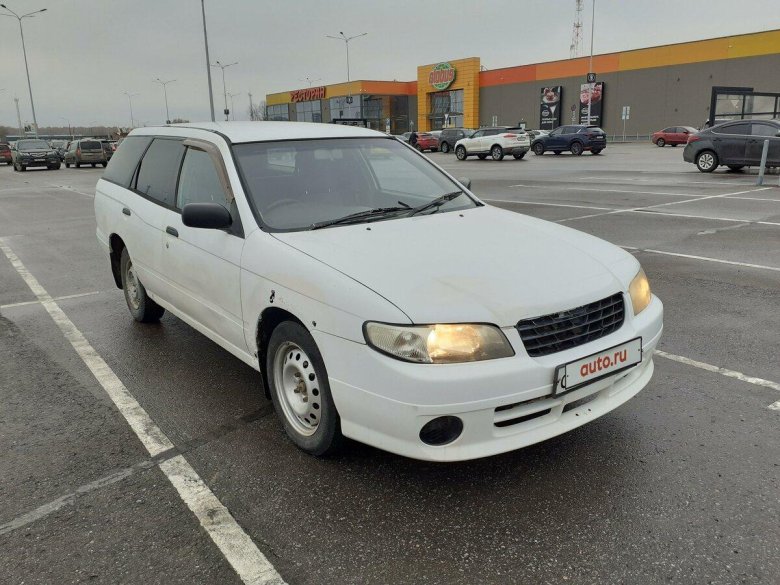 Ниссан эксперт белый