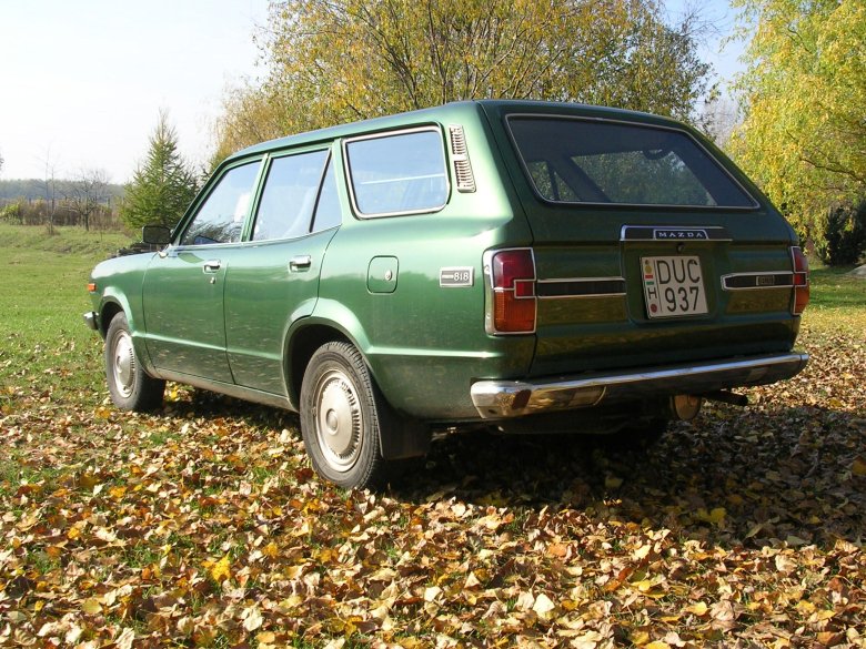Мазда 818