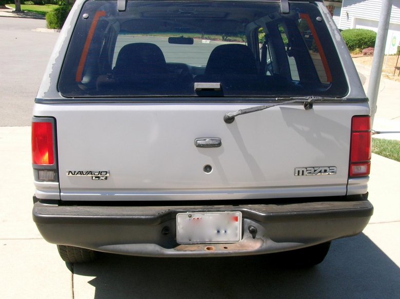 Мазда Наваджо