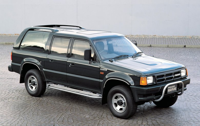 Мазда Марви