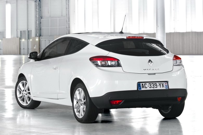 Рено Меган 3 хэтчбек