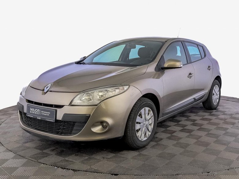 Renault fluence 2012