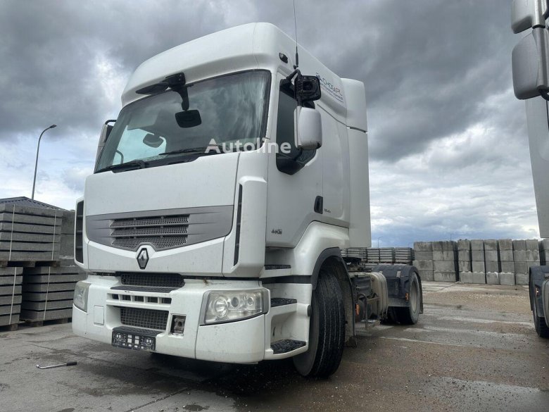 Тягач рено премиум