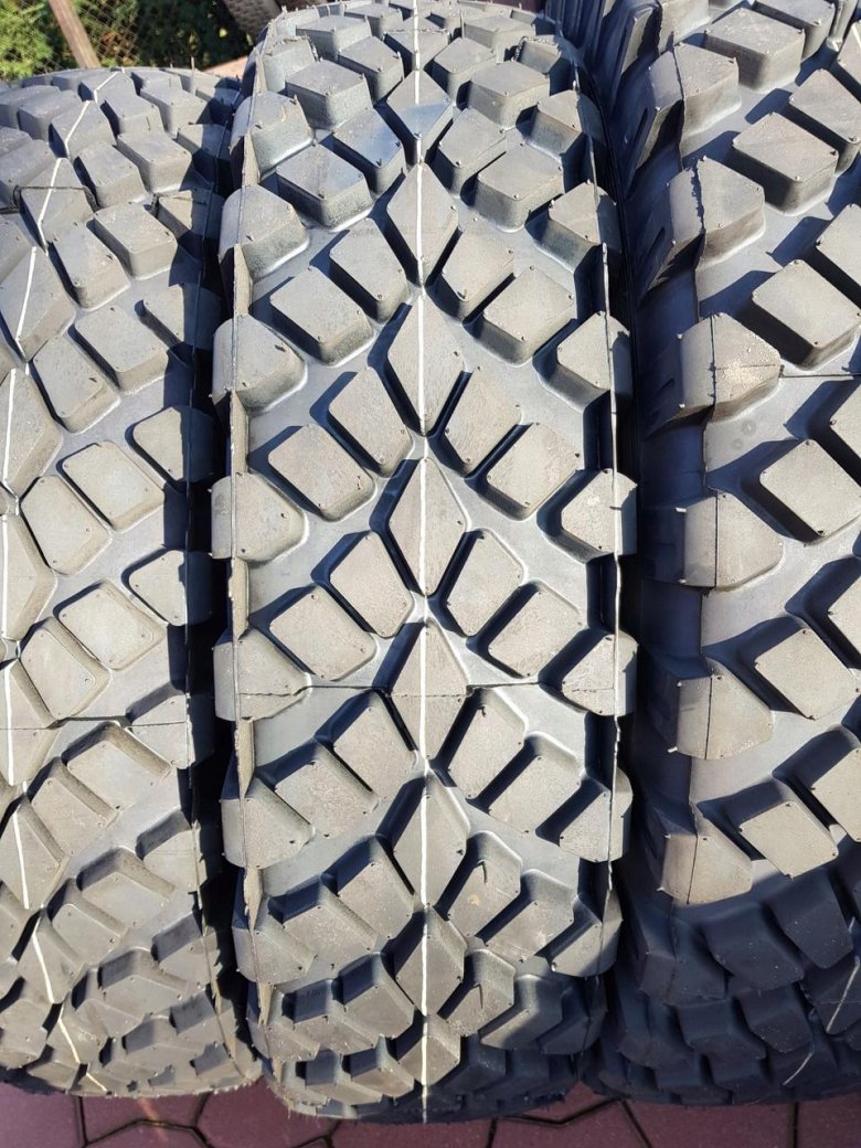 Автошина 12.00r20 Кама-402