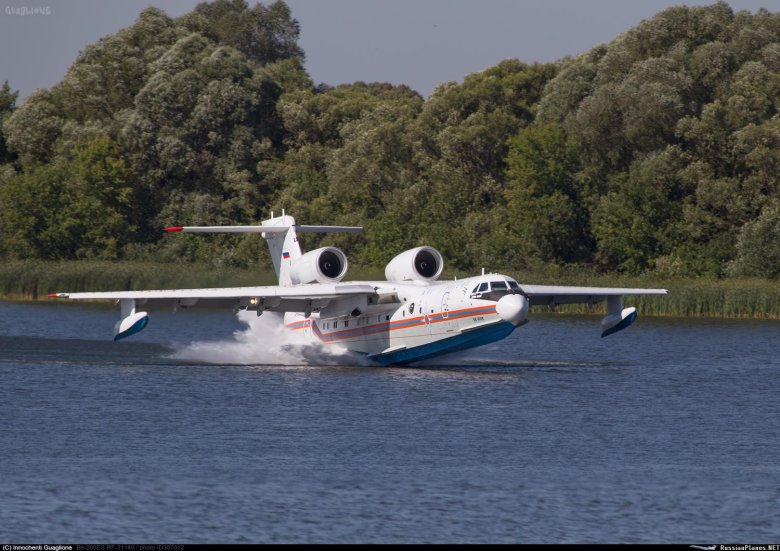 Бериев бе-200