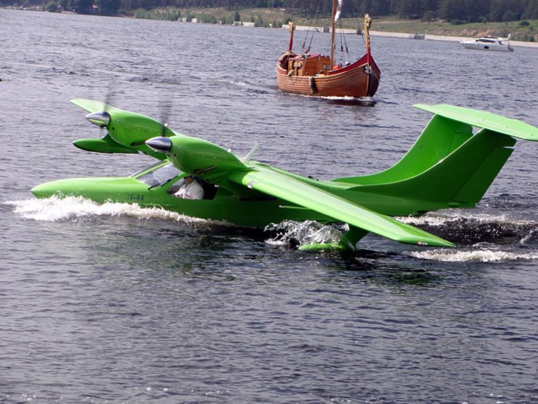 Самолет-амфибия л-42 "Чайка"